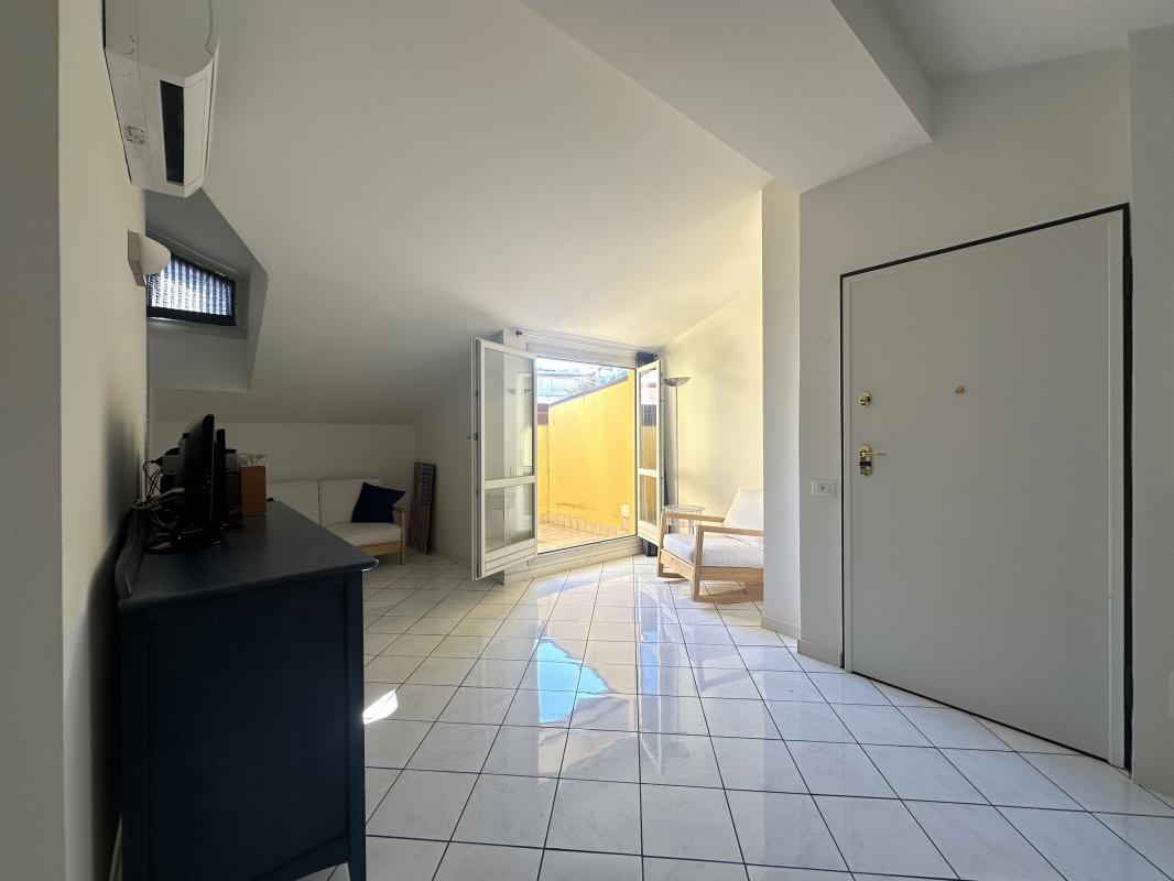 Appartement 3 pièces - Meublé  - 39m² - ROQUEBRUNE CAP MARTIN