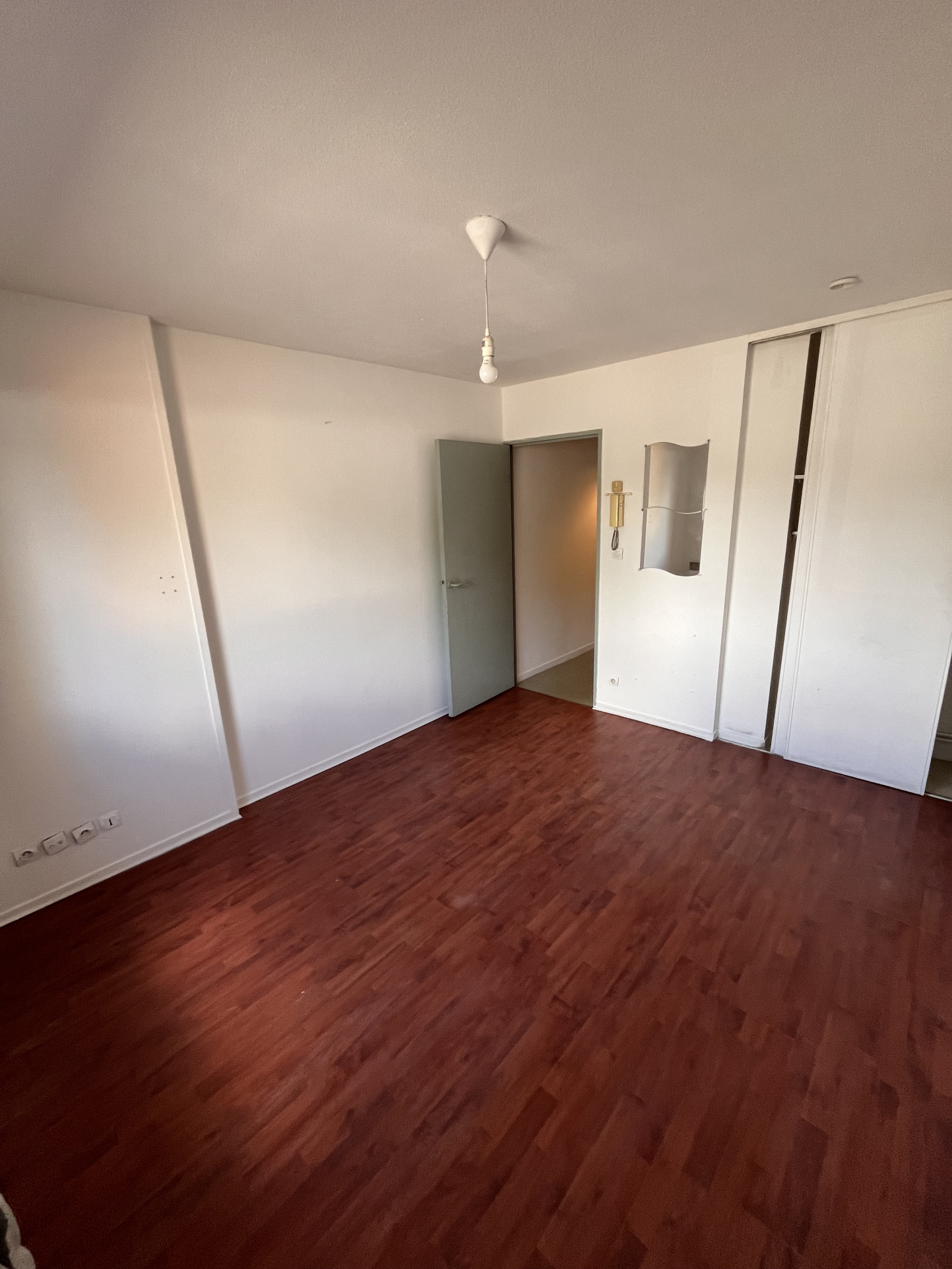 Appartement 1 pièce - 21m² - TALENCE