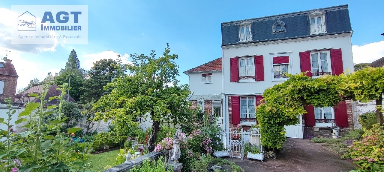 Maison 7 pièces - 150m² - BEAUVAIS