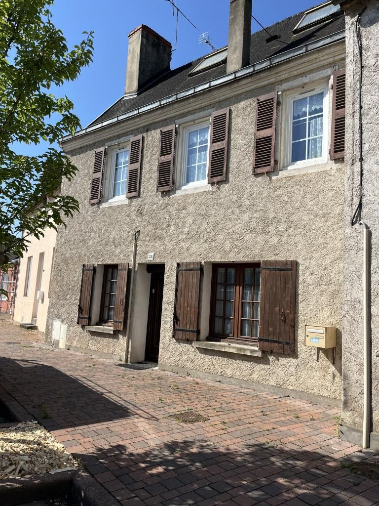 Maison 7 pièces - 135m² - LAPALISSE