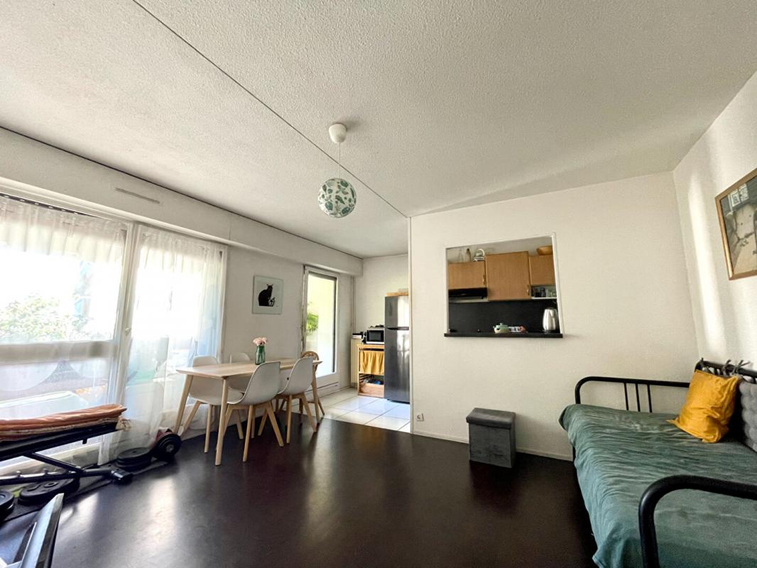 Appartement 2 pièces - 48m² - BORDEAUX