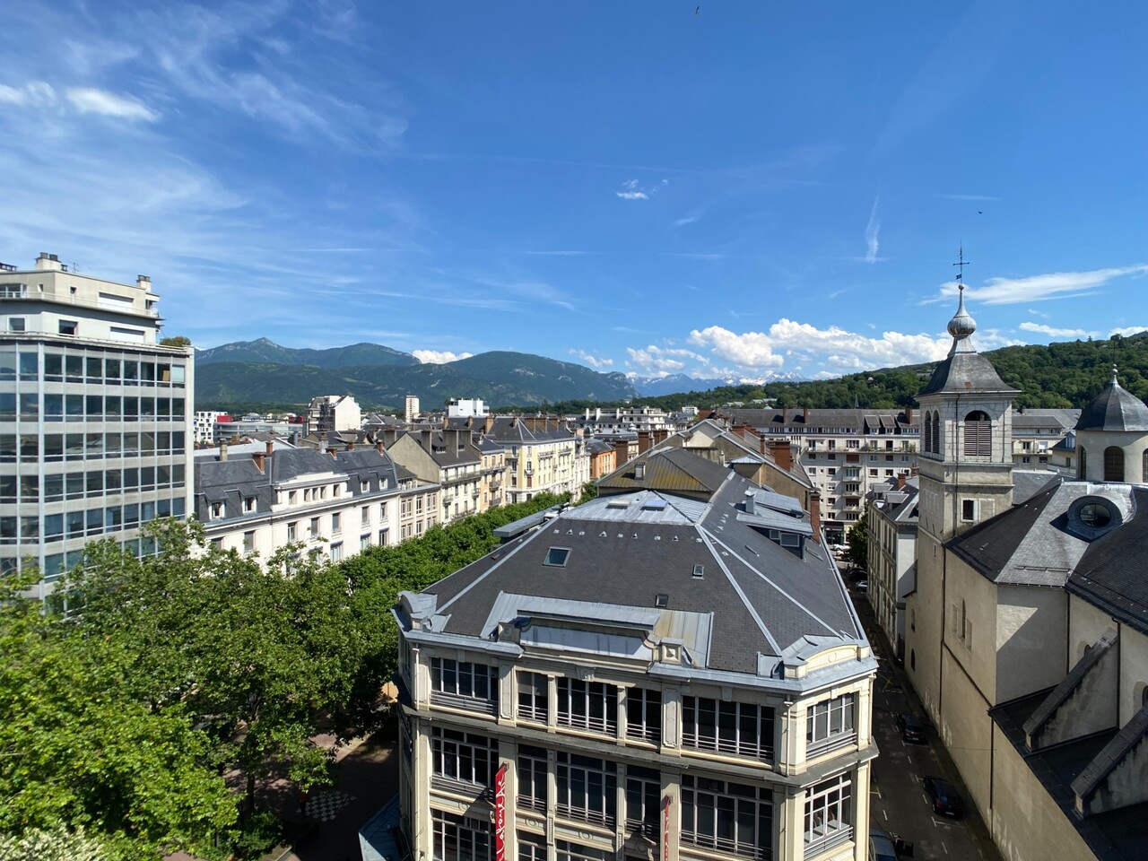 Appartement 5 pièces - 104m² - CHAMBERY