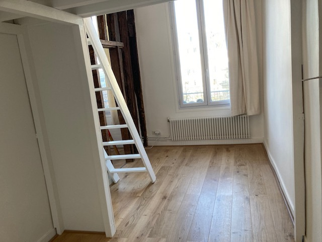 Appartement a louer paris-1er-arrondissement - 2 pièce(s) - 66 m2 - Surfyn