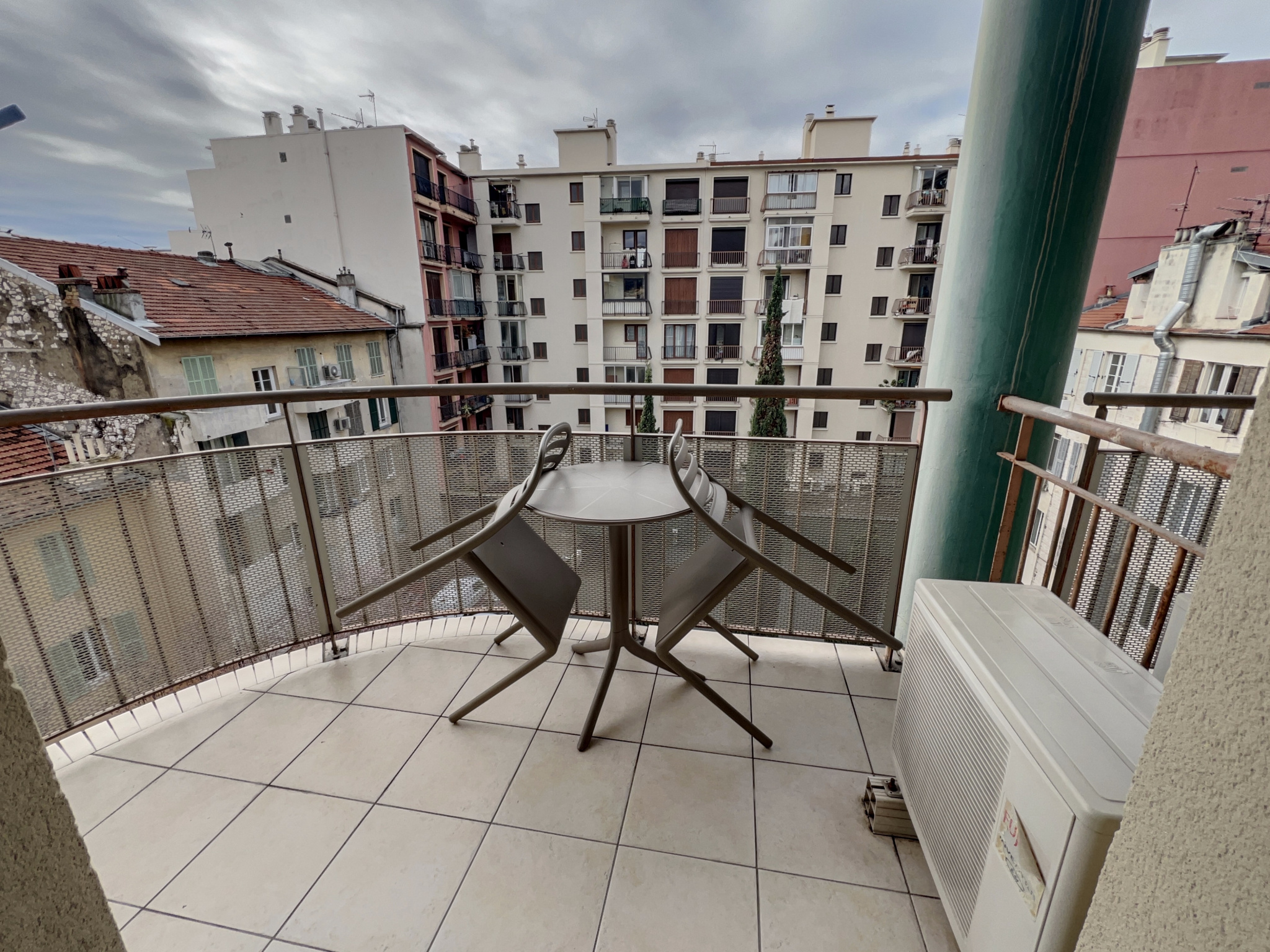 Appartement 2 pièces - 35m² - NICE