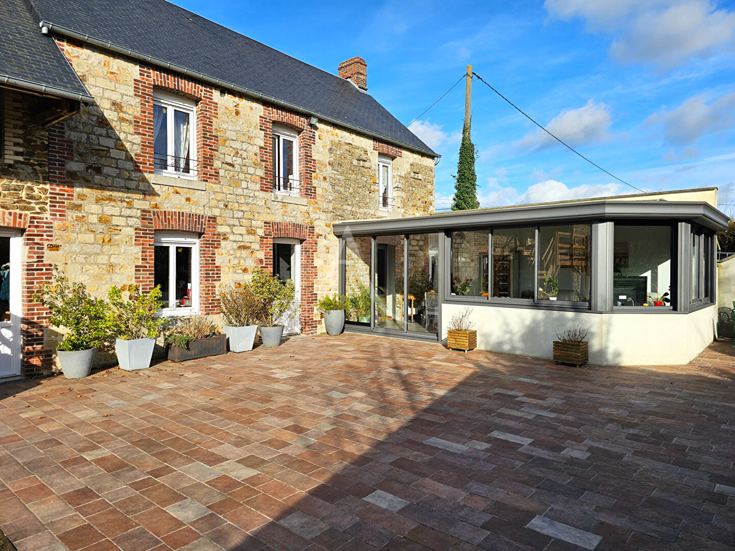 Maison 7 pièces - 140m²