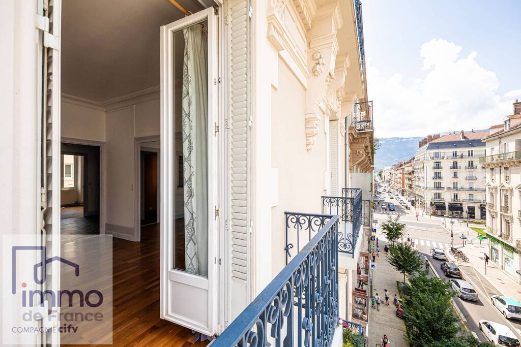 Appartement  - 118m² - GRENOBLE