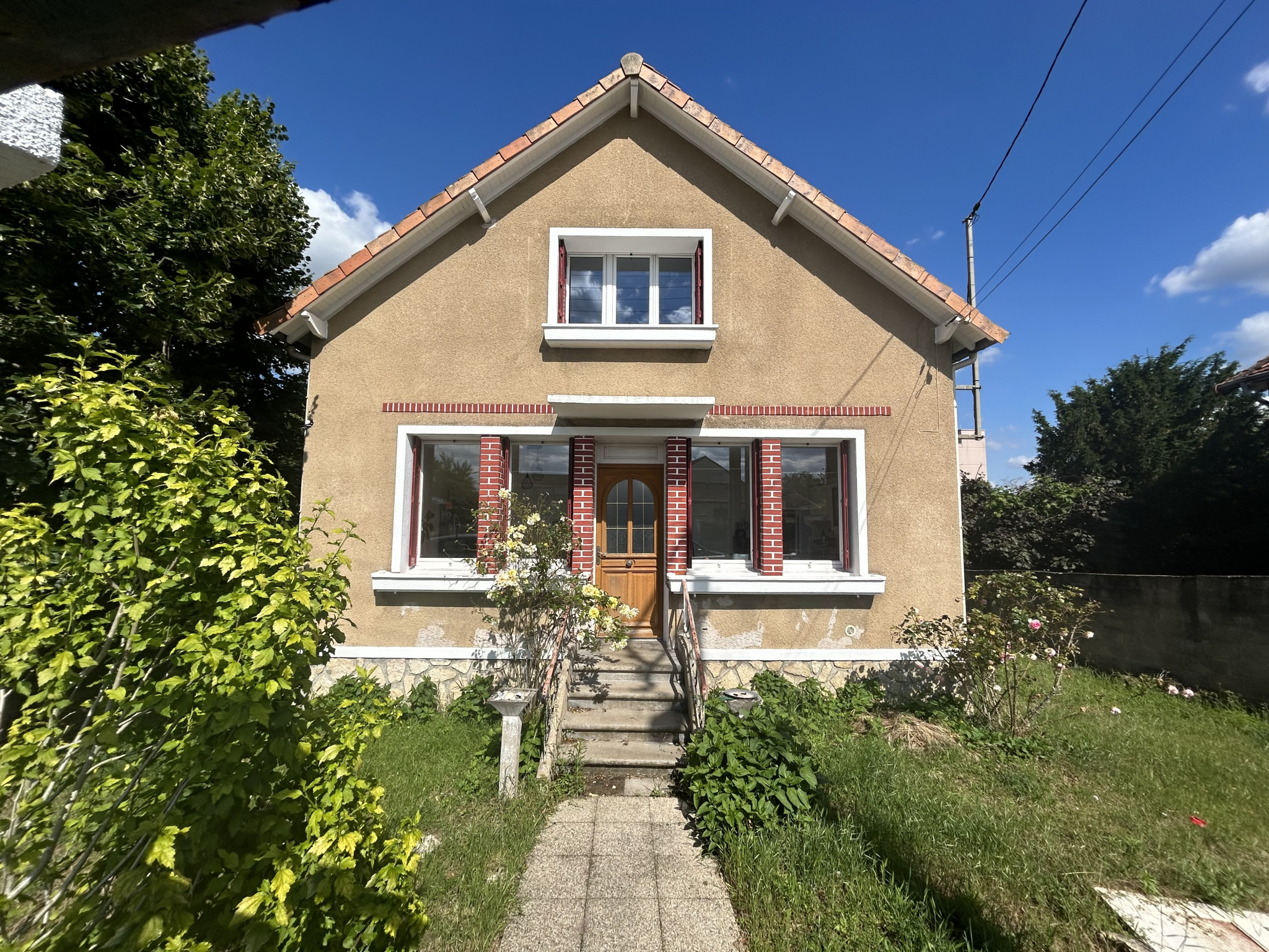 Maison 4 pièces - 98m² - CHATELLERAULT