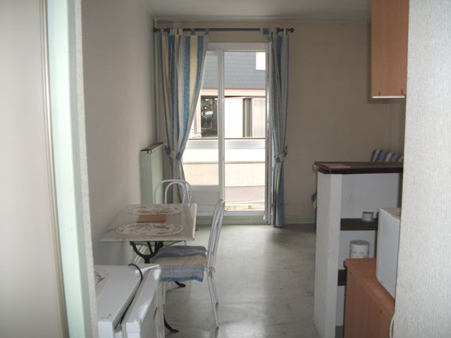 Appartement 1 pièce - 18m² - BEAUMONT