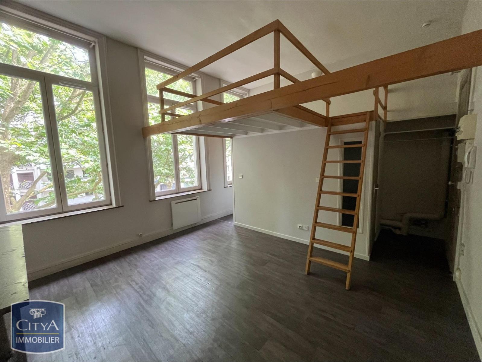 Appartement 1 pièce - 18m² - LILLE