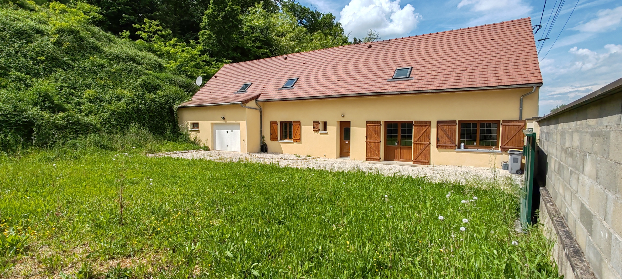 Maison 6 pièces - 185m² - PONT SUR YONNE