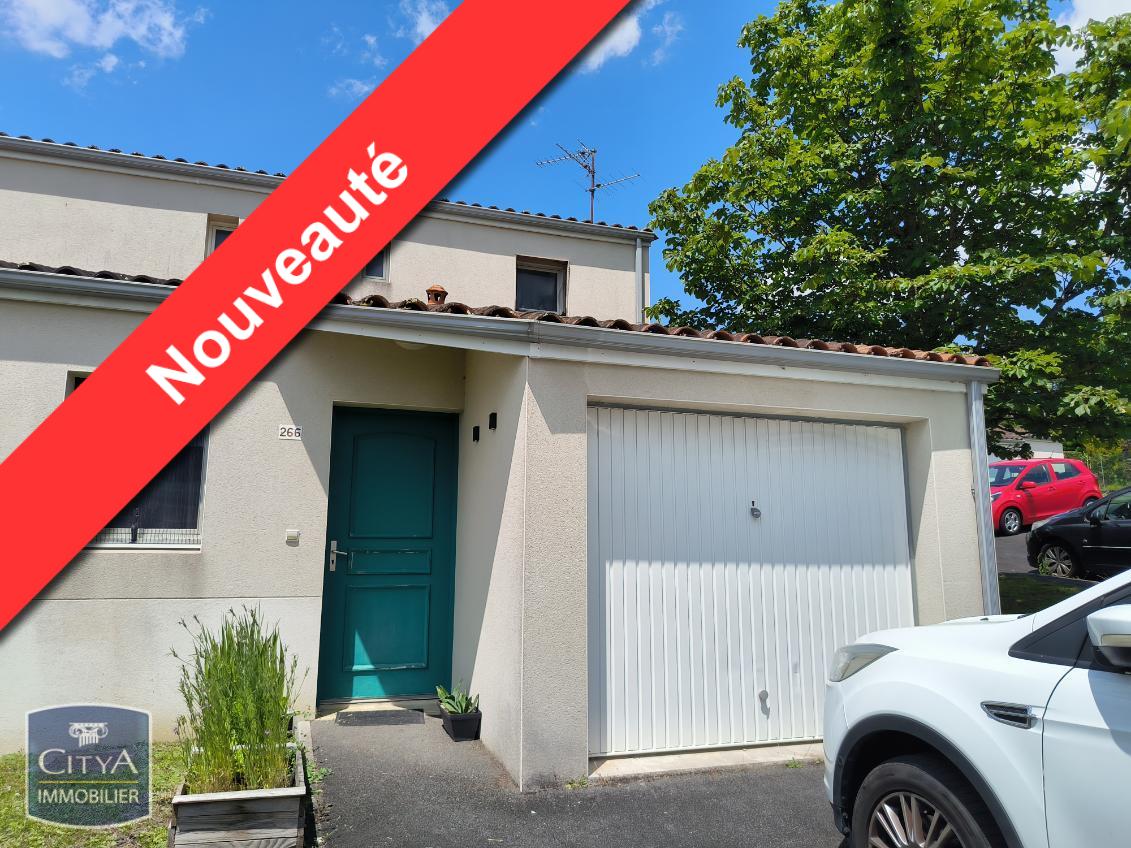 Maison 4 pièces - 80m² - RUELLE SUR TOUVRE