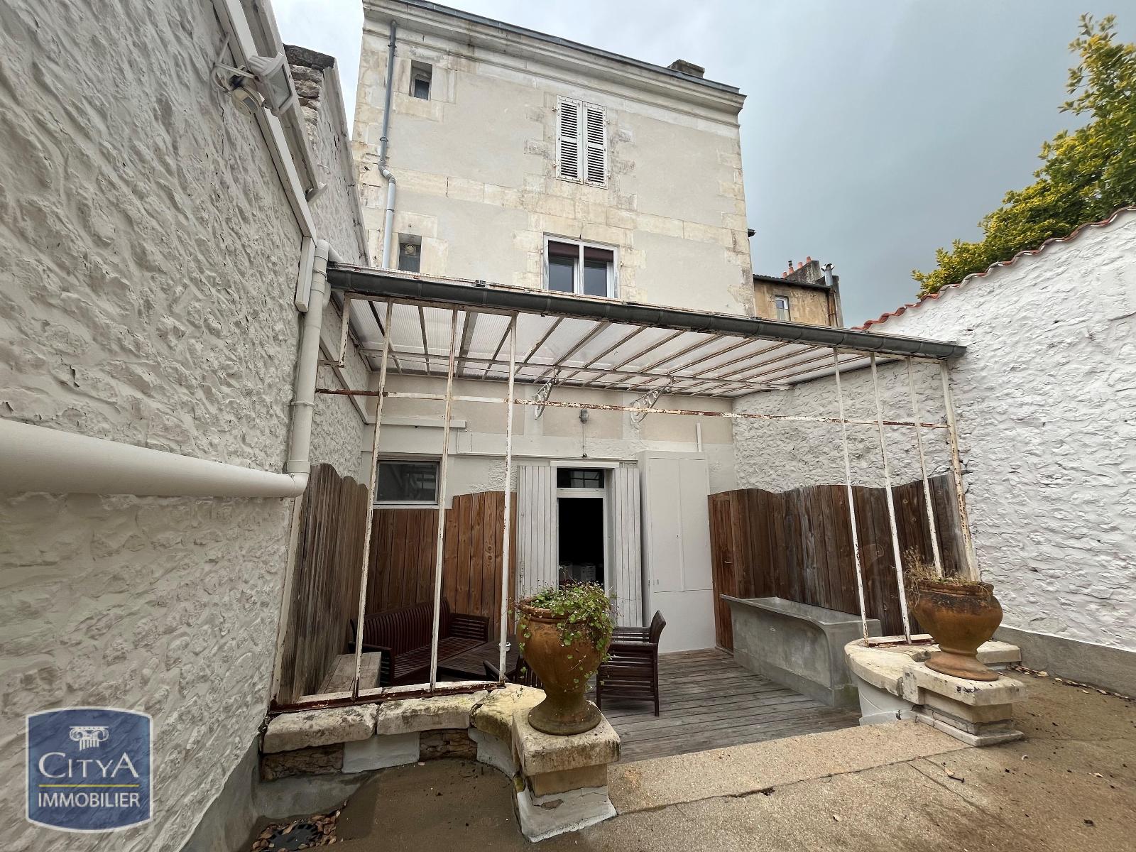 Immeuble  - 284m² - POITIERS