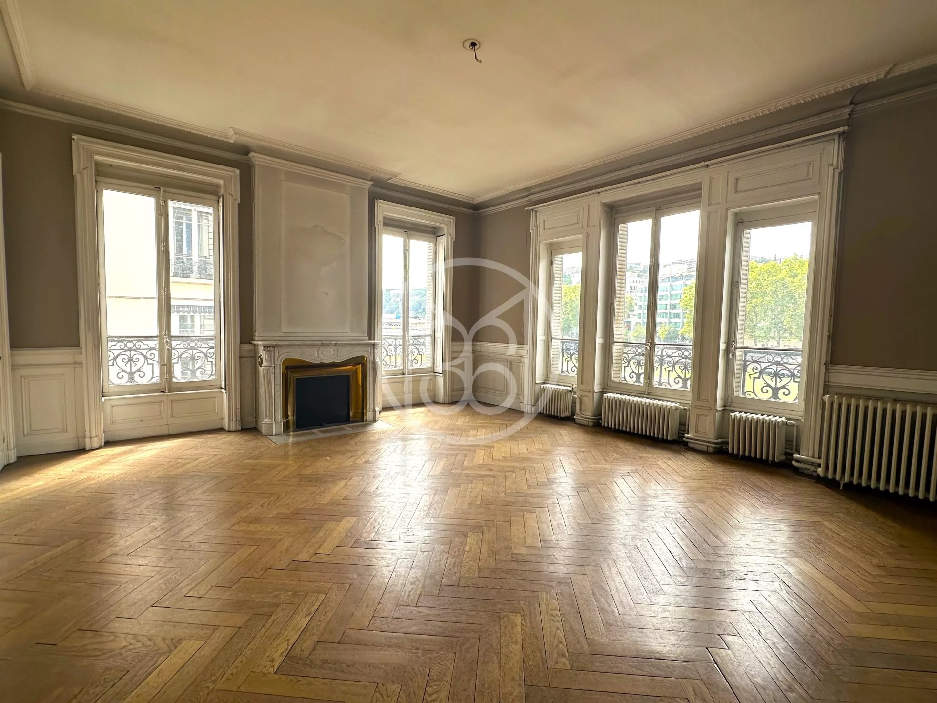 Appartement 7 pièces - 225m² - LYON  - 2ème