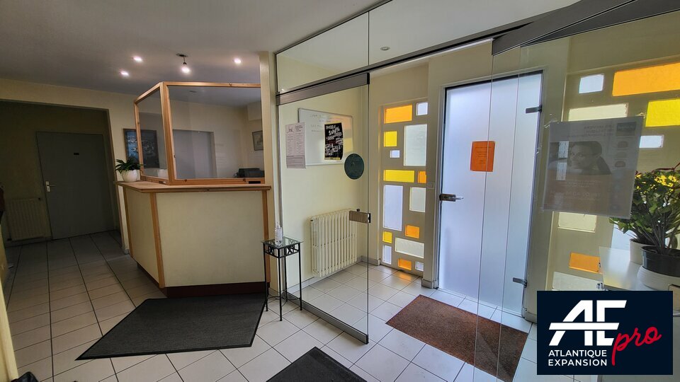 Local Professionnel  - 200m² - ST NAZAIRE