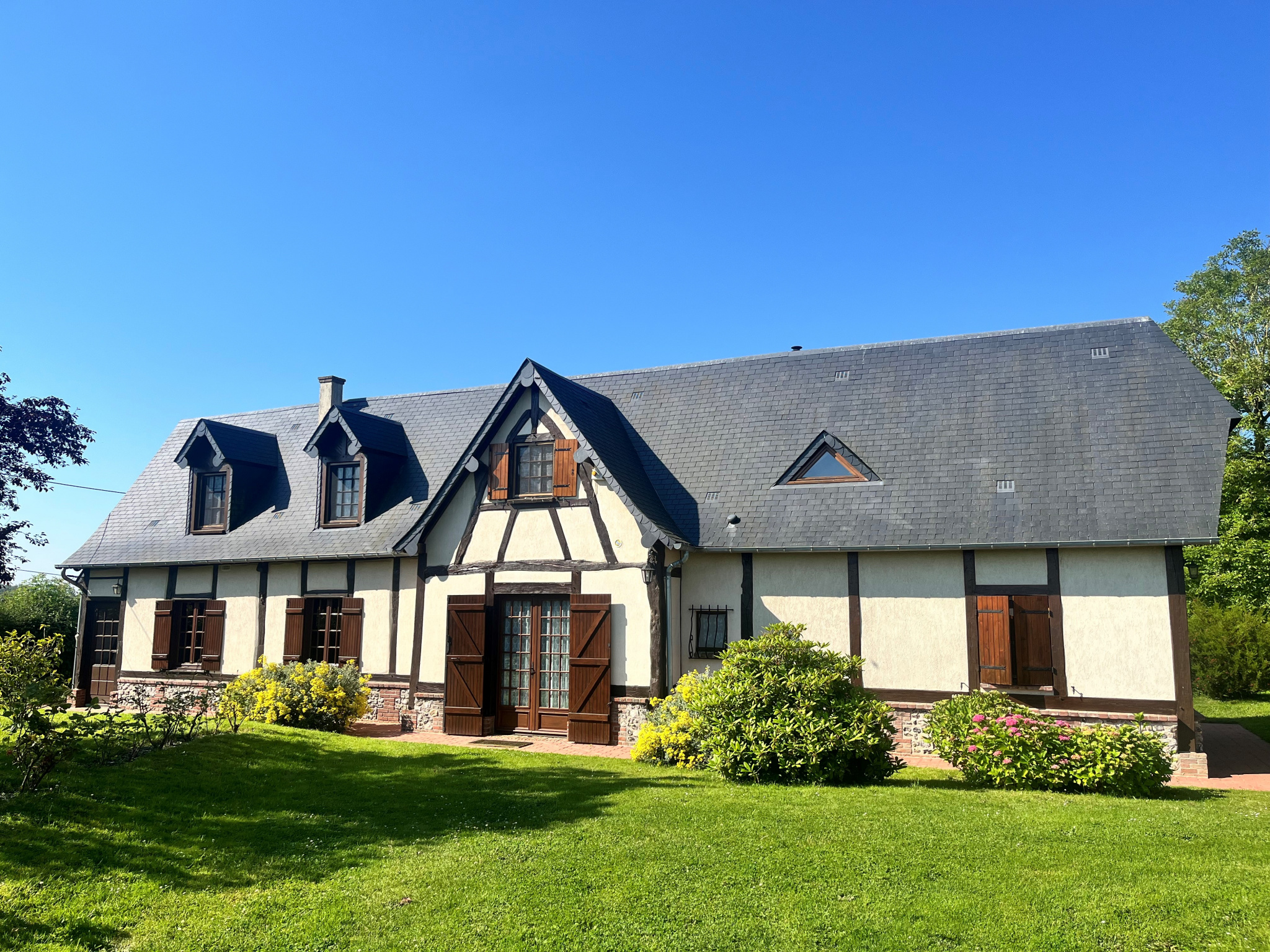 Maison 7 pièces - 143m² - LYONS LA FORET