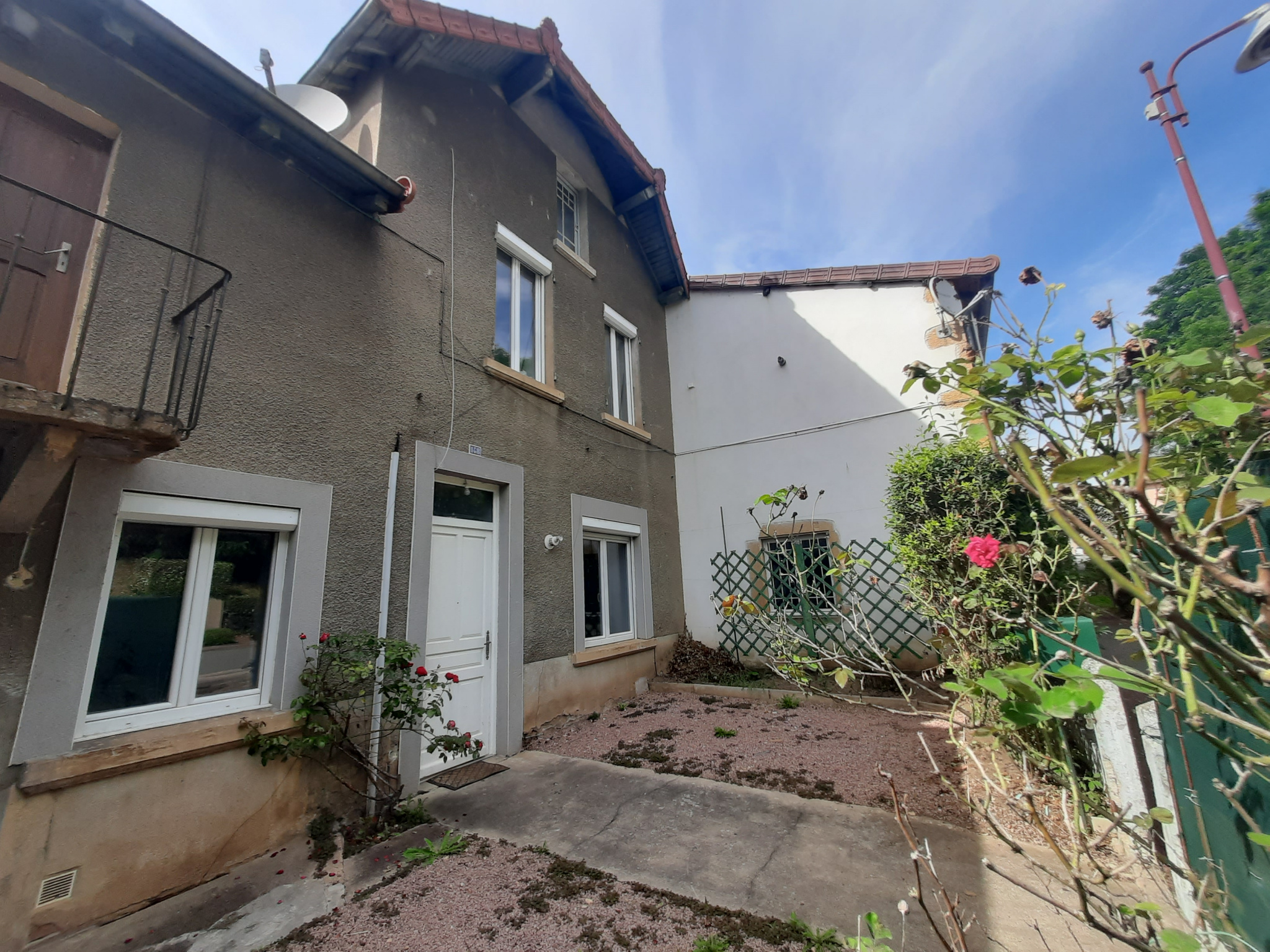 Maison 4 pièces - 100m² - CHARLIEU