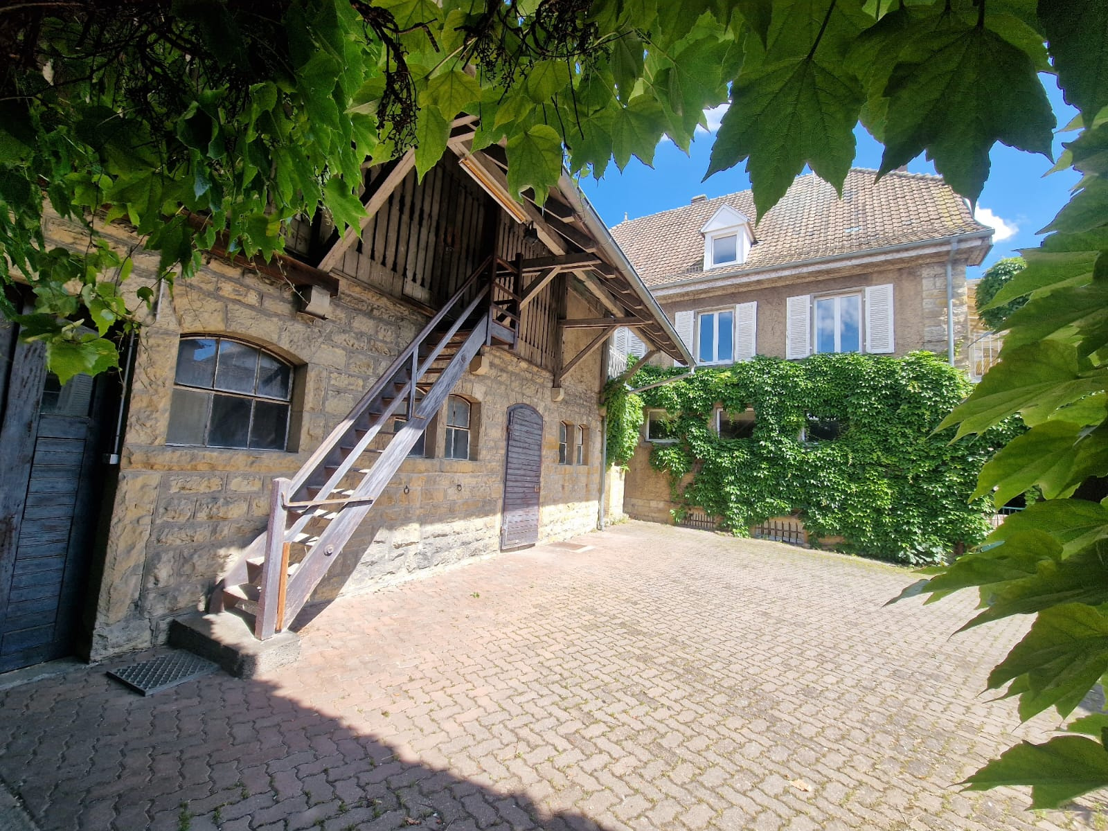 Maison 8 pièces - 361m² - ALTKIRCH