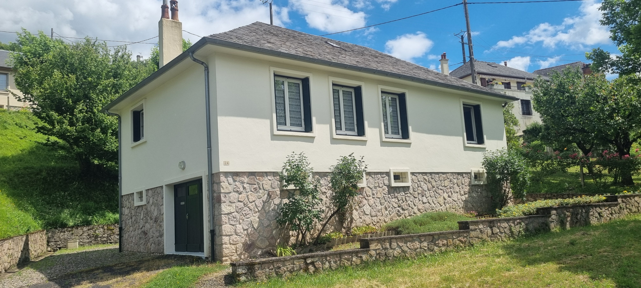 Maison 4 pièces - 80m² - ENTRAYGUES SUR TRUYERE