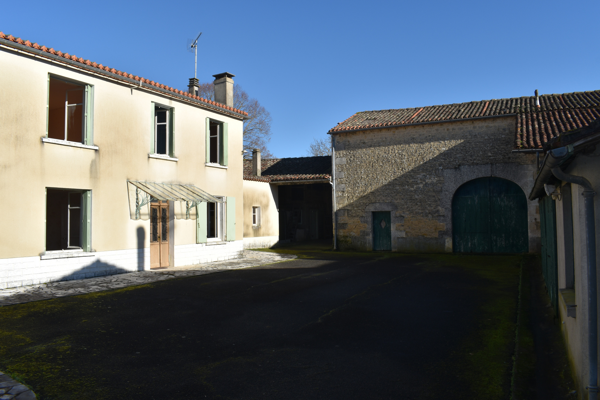 Maison 5 pièces - 144m² - CHAMPNIERS