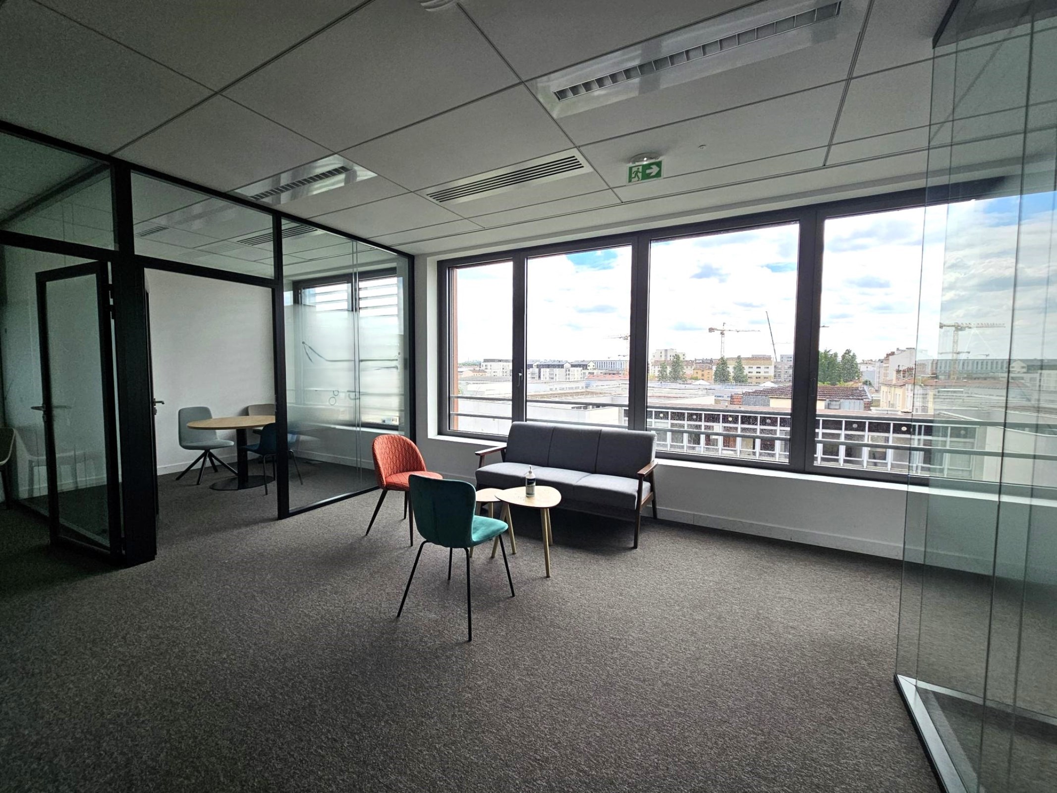 Local Professionnel  - 285m² - LYON  - 7ème