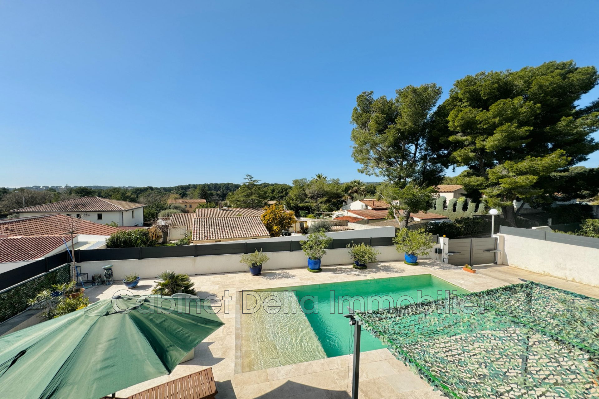 Maison 8 pièces - 235m² - SANARY SUR MER