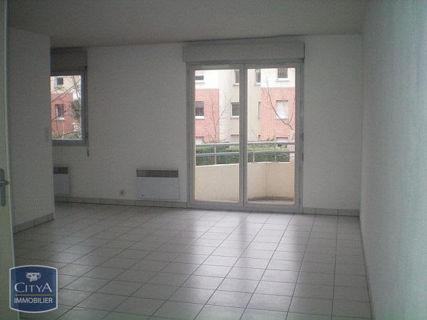 Appartement 1 pièce - 39m² - ST ORENS DE GAMEVILLE