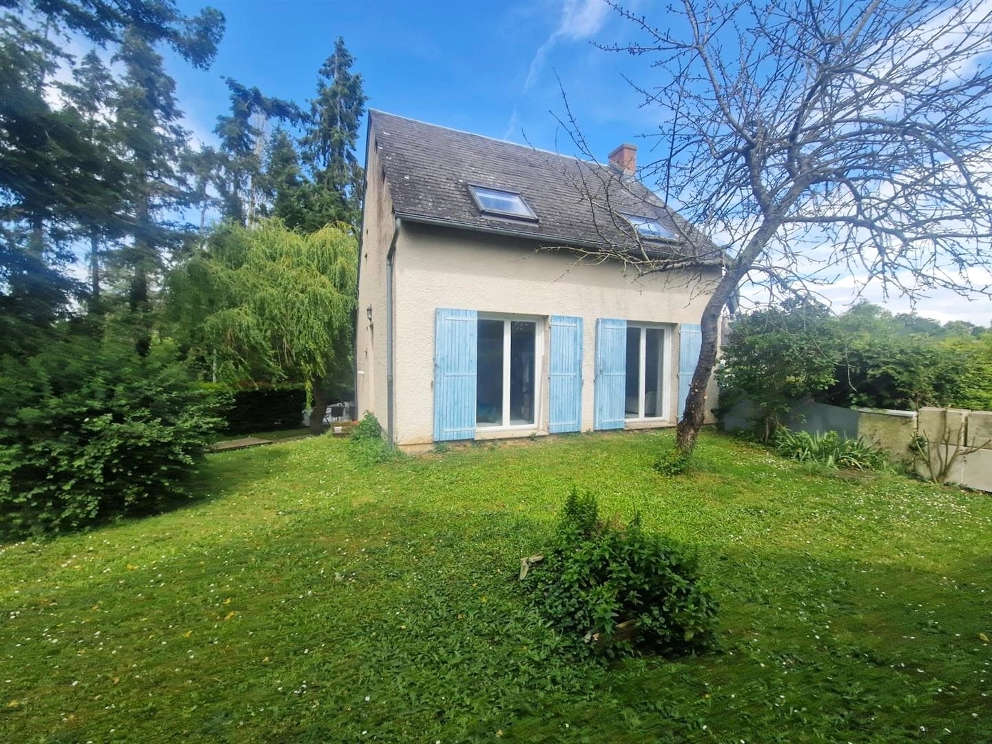 Maison 4 pièces - 90m² - ST LUBIN DES JONCHERETS