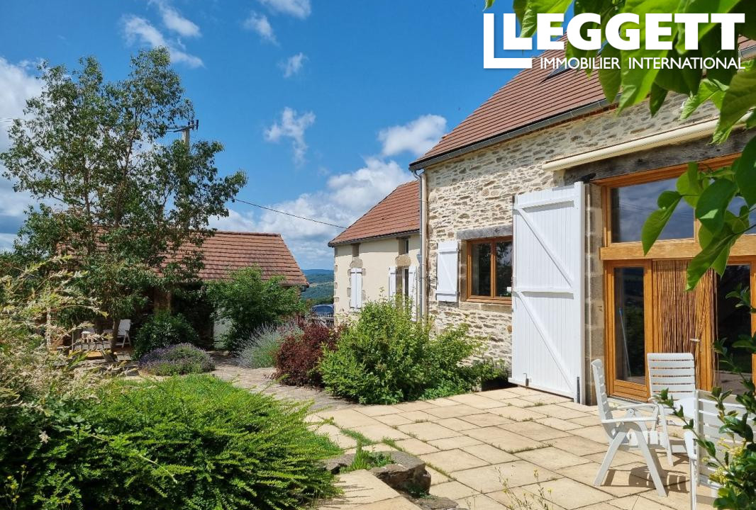 Maison 5 pièces - 230m² - CHOUVIGNY