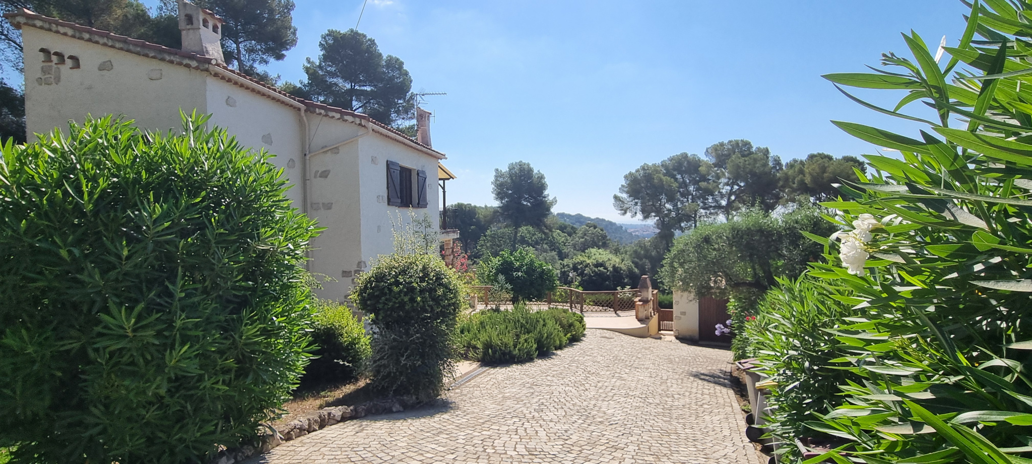 Maison 6 pièces - 147m² - ST PAUL DE VENCE