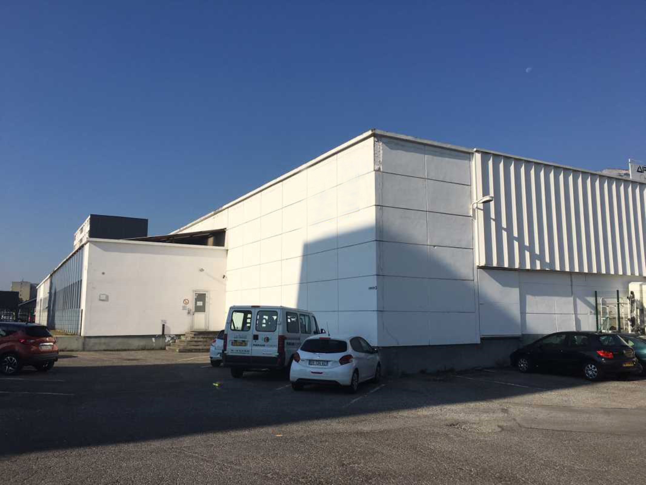 Local industriel  - 1 218m² - LE PONT DE CLAIX