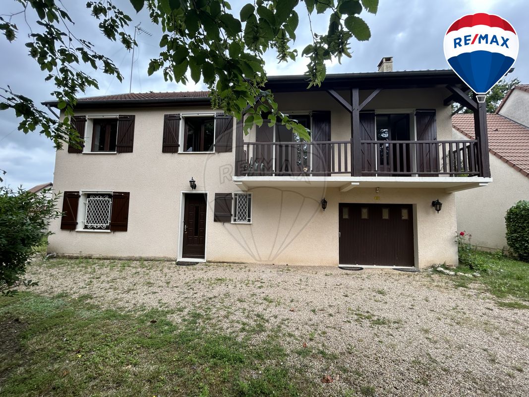 Maison 6 pièces - 135m² - MEHUN SUR YEVRE