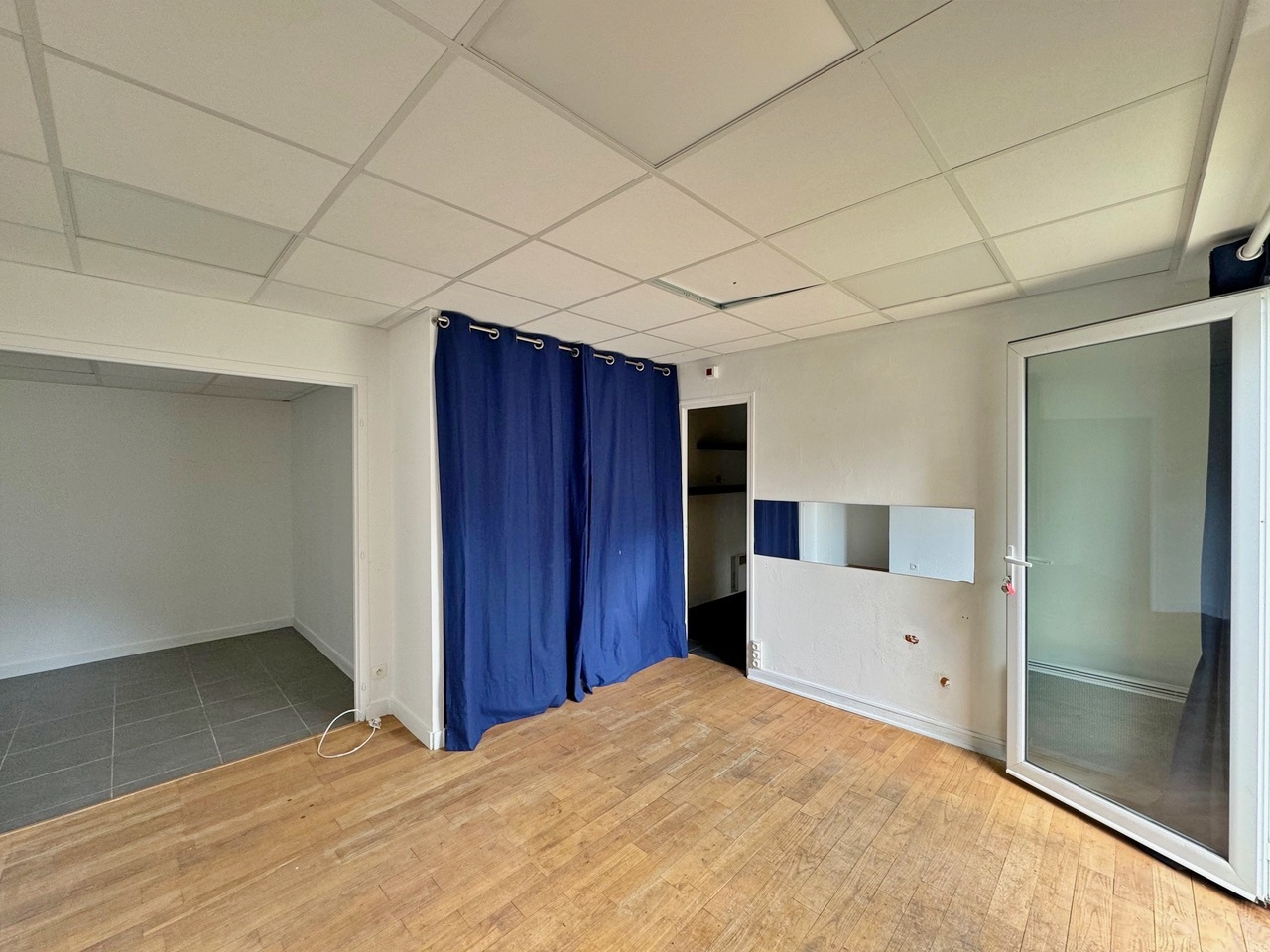 Local Professionnel  - 29m² - LES SORINIERES