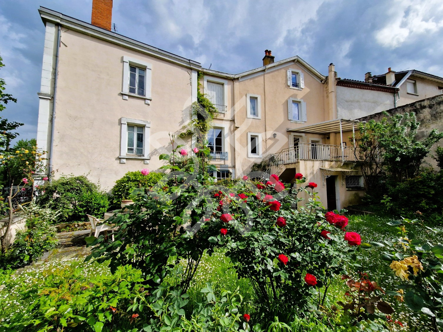 Maison 8 pièces - 291m² - BRIOUDE