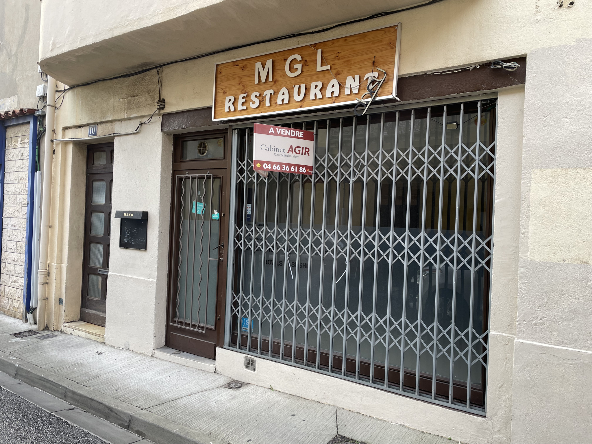 Local commercial  - 71m² - NIMES