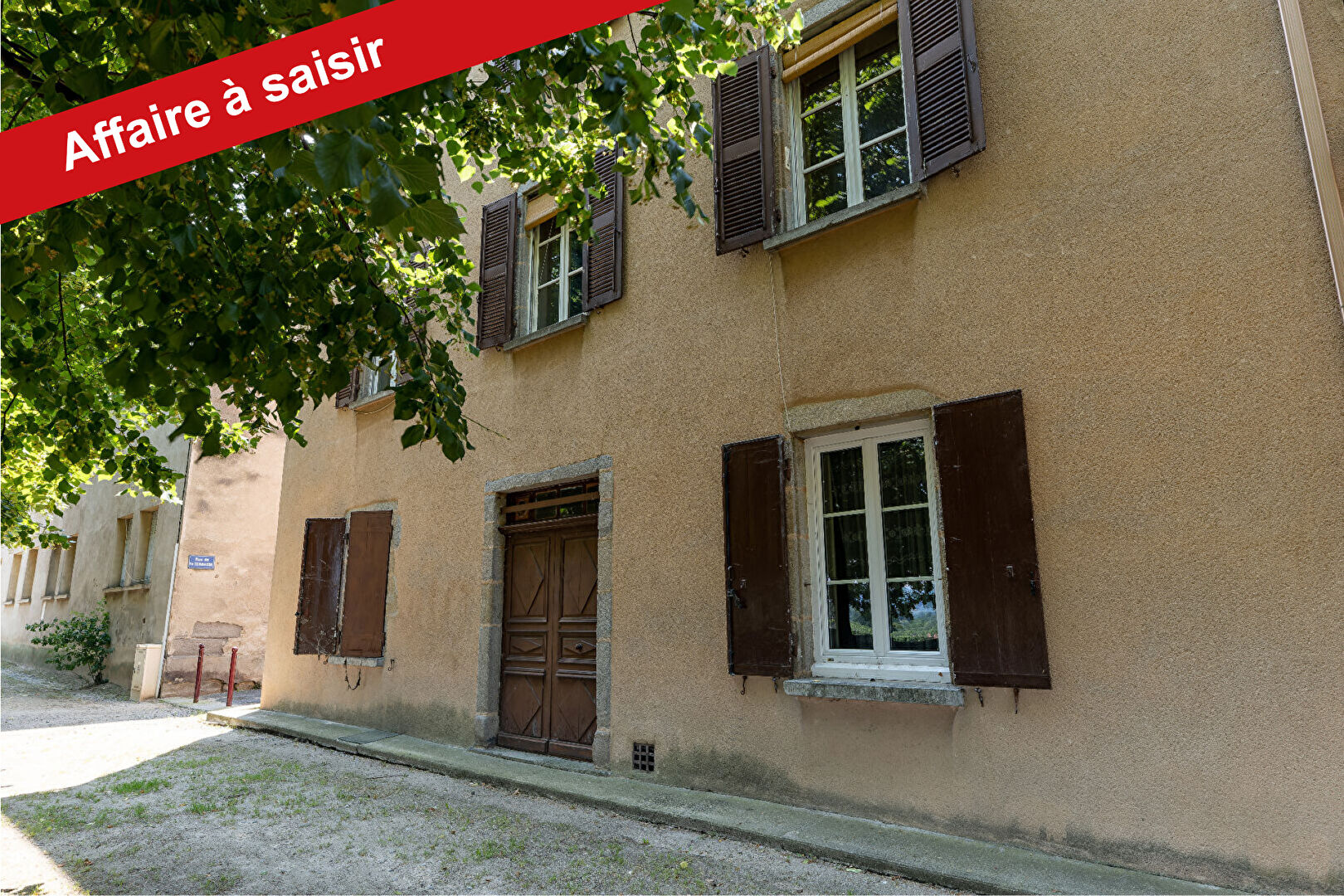 Maison 9 pièces - 219m² - BRIOUDE