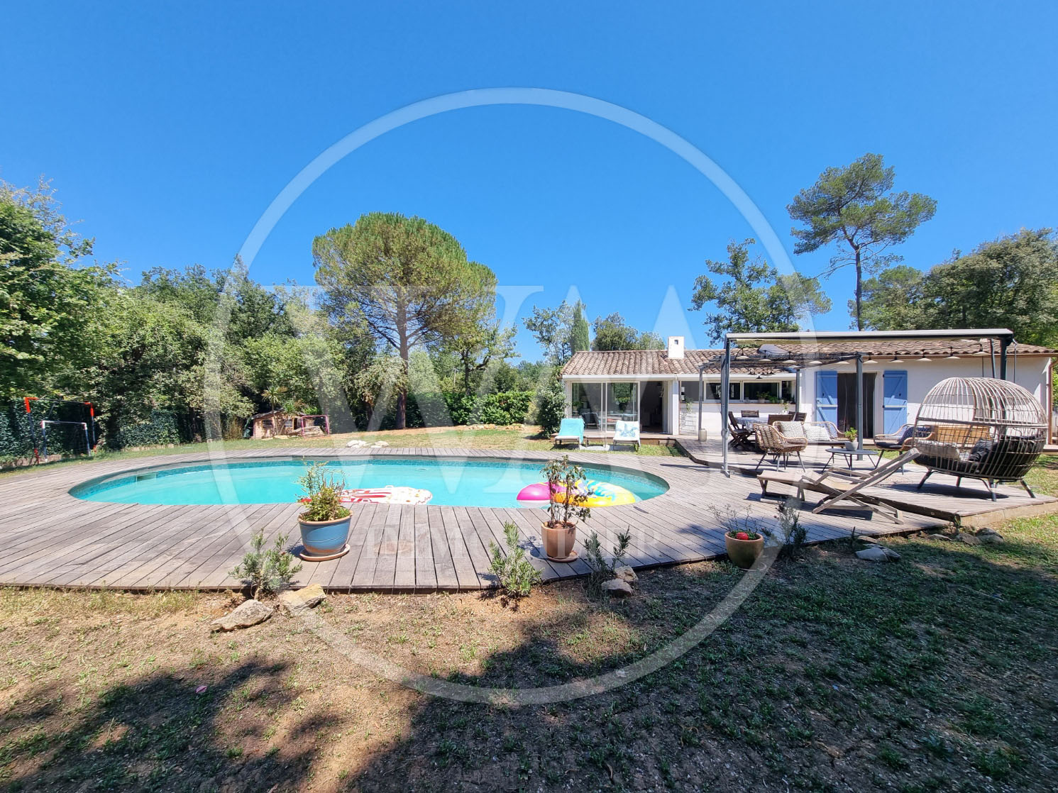 Maison 4 pièces - 101m² - VALBONNE