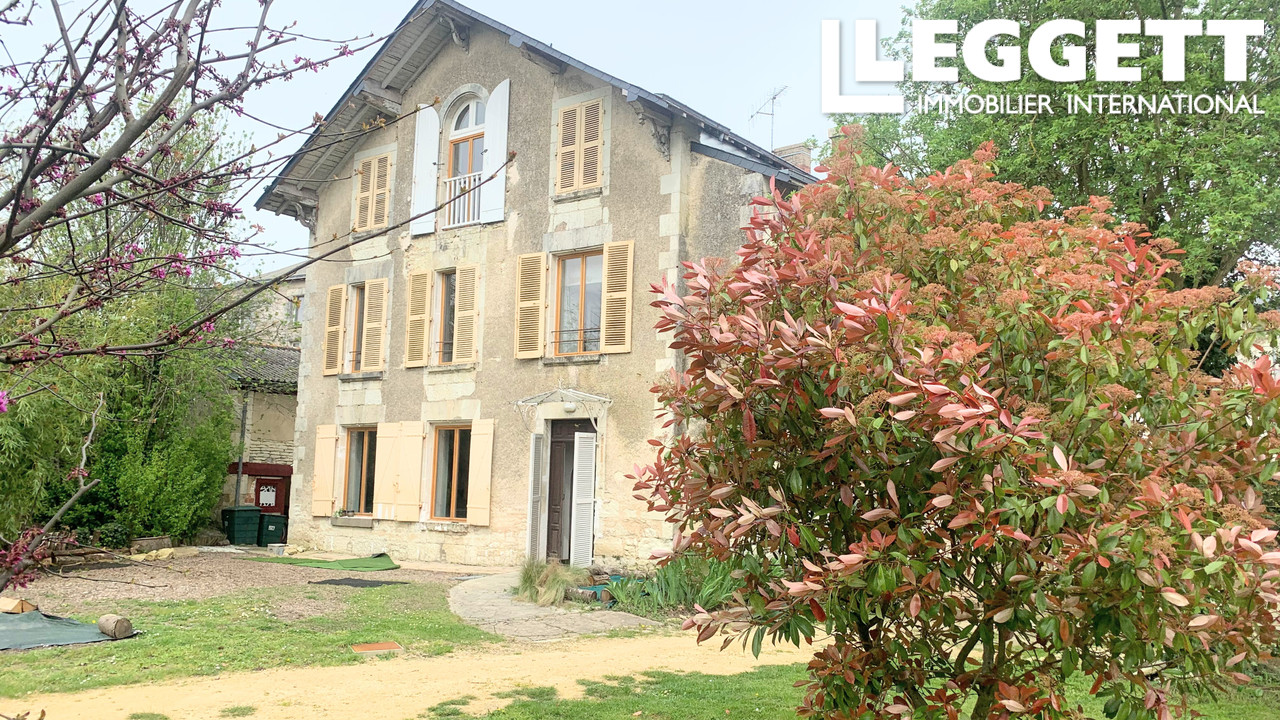 Maison 8 pièces - 240m² - MIREBEAU