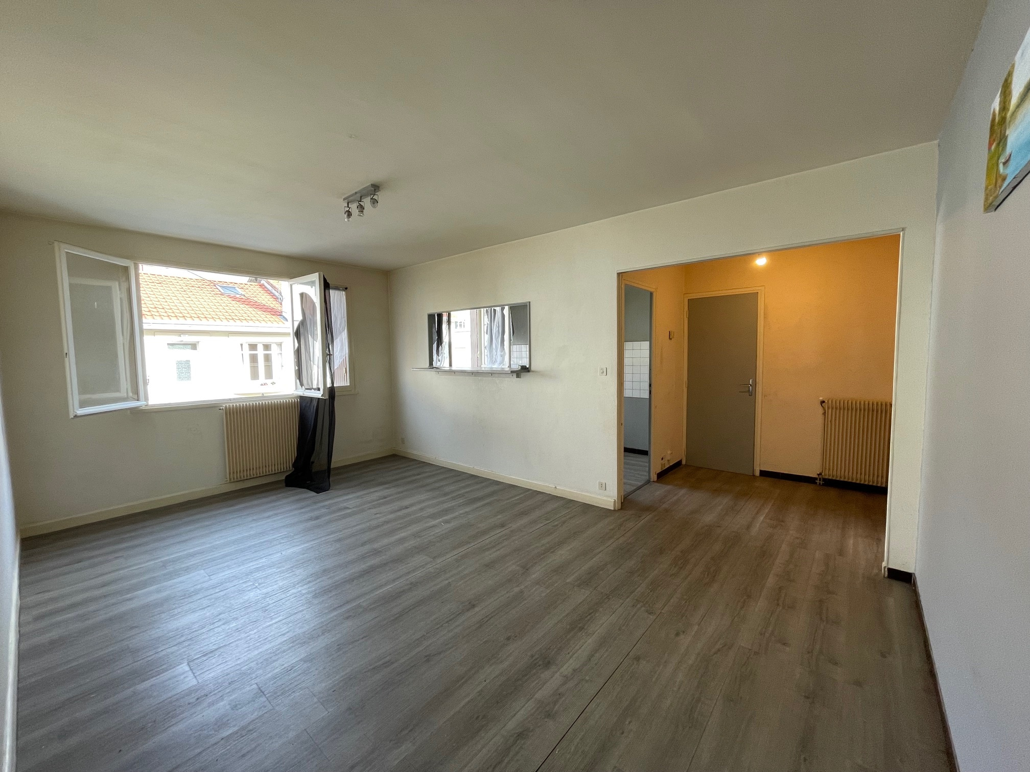 Appartement 2 pièces - 50m² - CLERMONT FERRAND