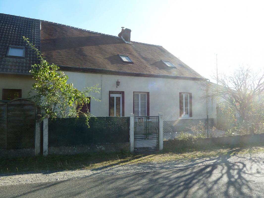 Maison 4 pièces - 81m² - CHANTOME