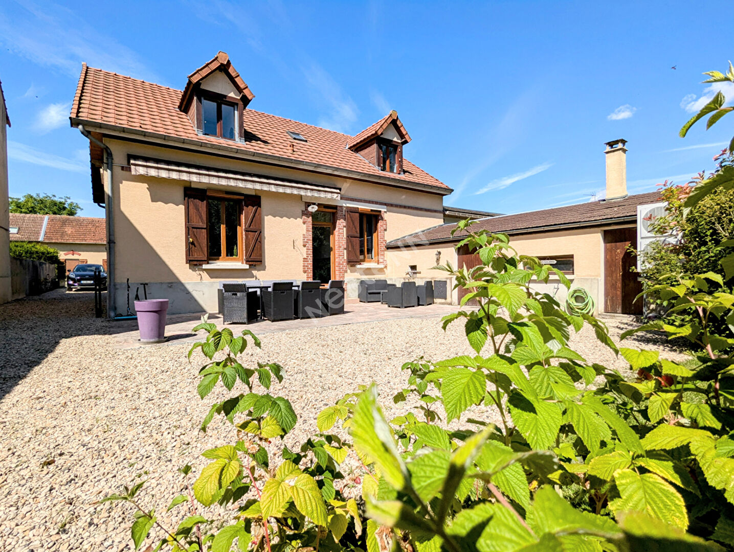 Maison 6 pièces - 130m² - VILLENEUVE SUR AISNE