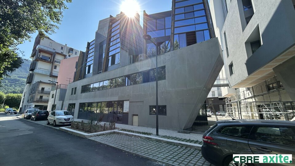 Local industriel  - 292m² - GRENOBLE