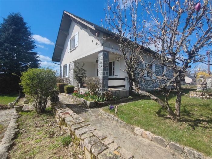 Maison 3 pièces - 80m² - LA TOURETTE