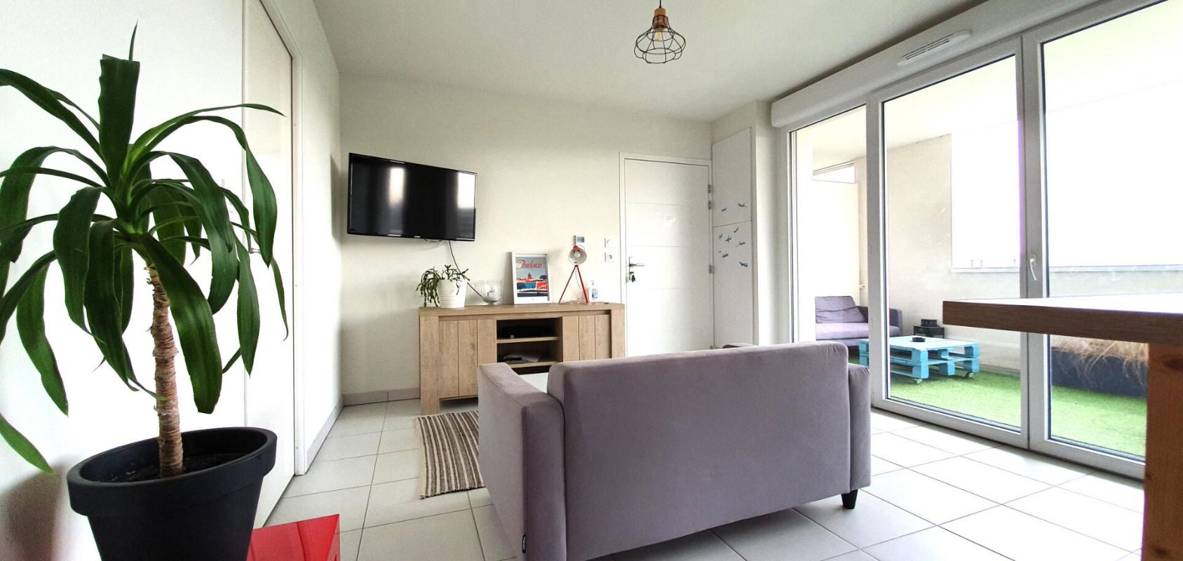 Appartement 2 pièces - 38m² - BLAGNAC