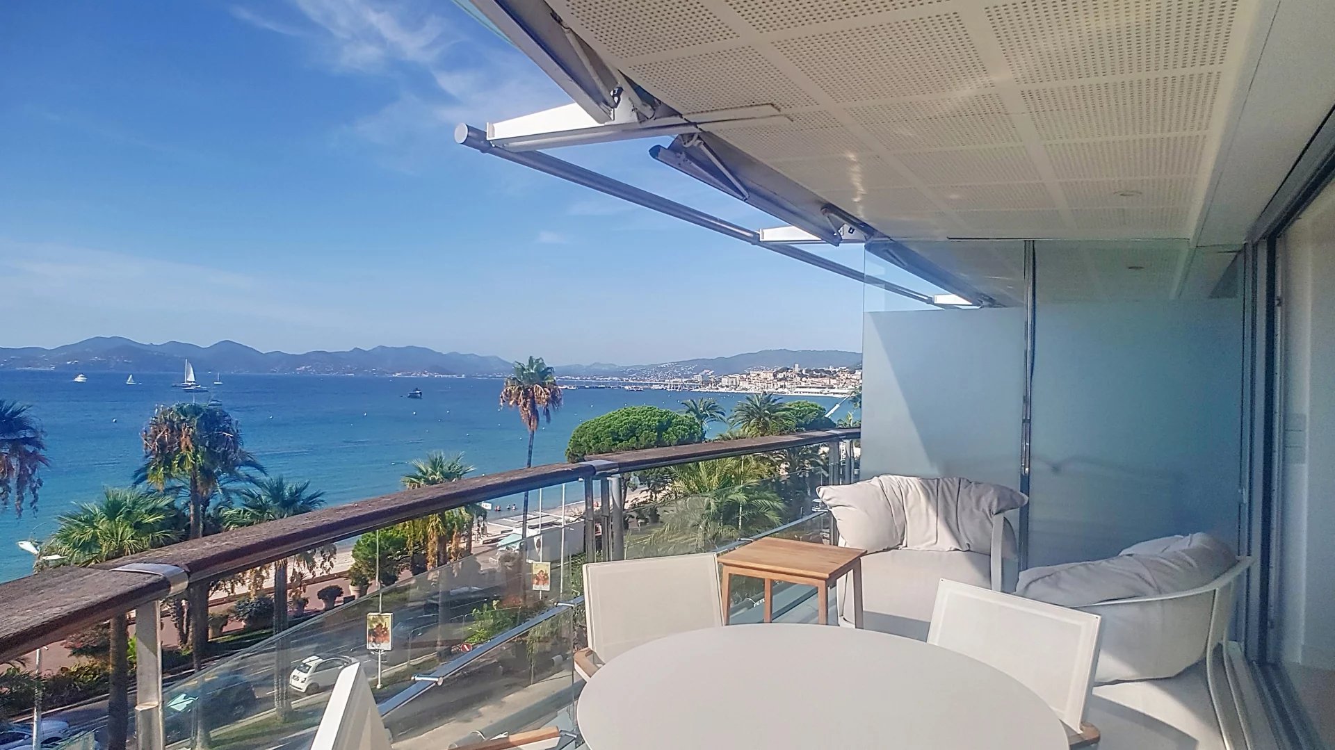 Appartement 3 pièces - 90m² - CANNES