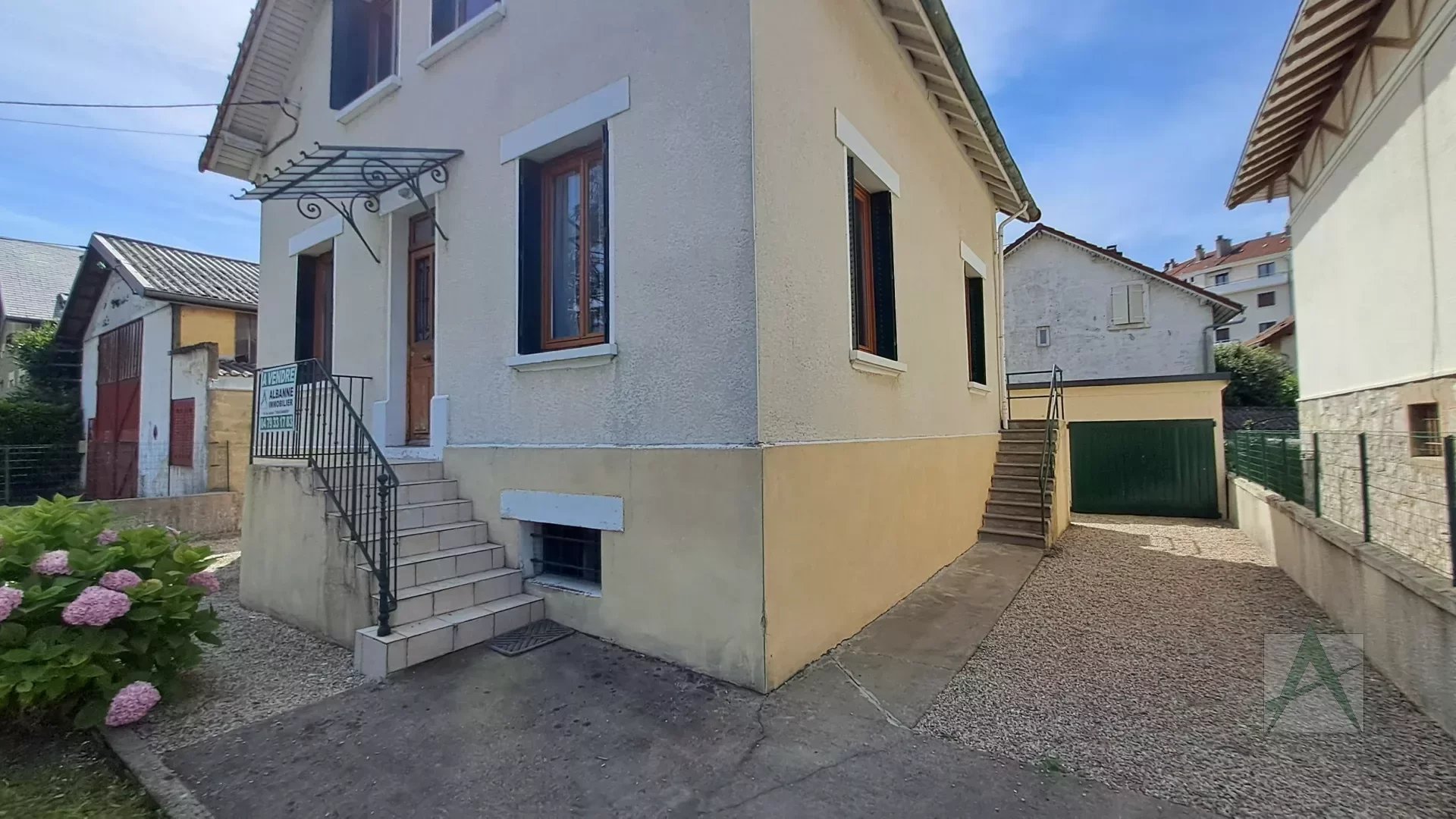 Maison 5 pièces - 105m² - CHAMBERY