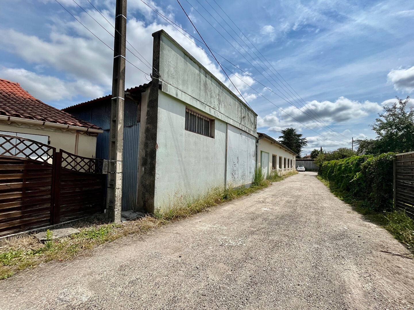 Local industriel  - 482m²