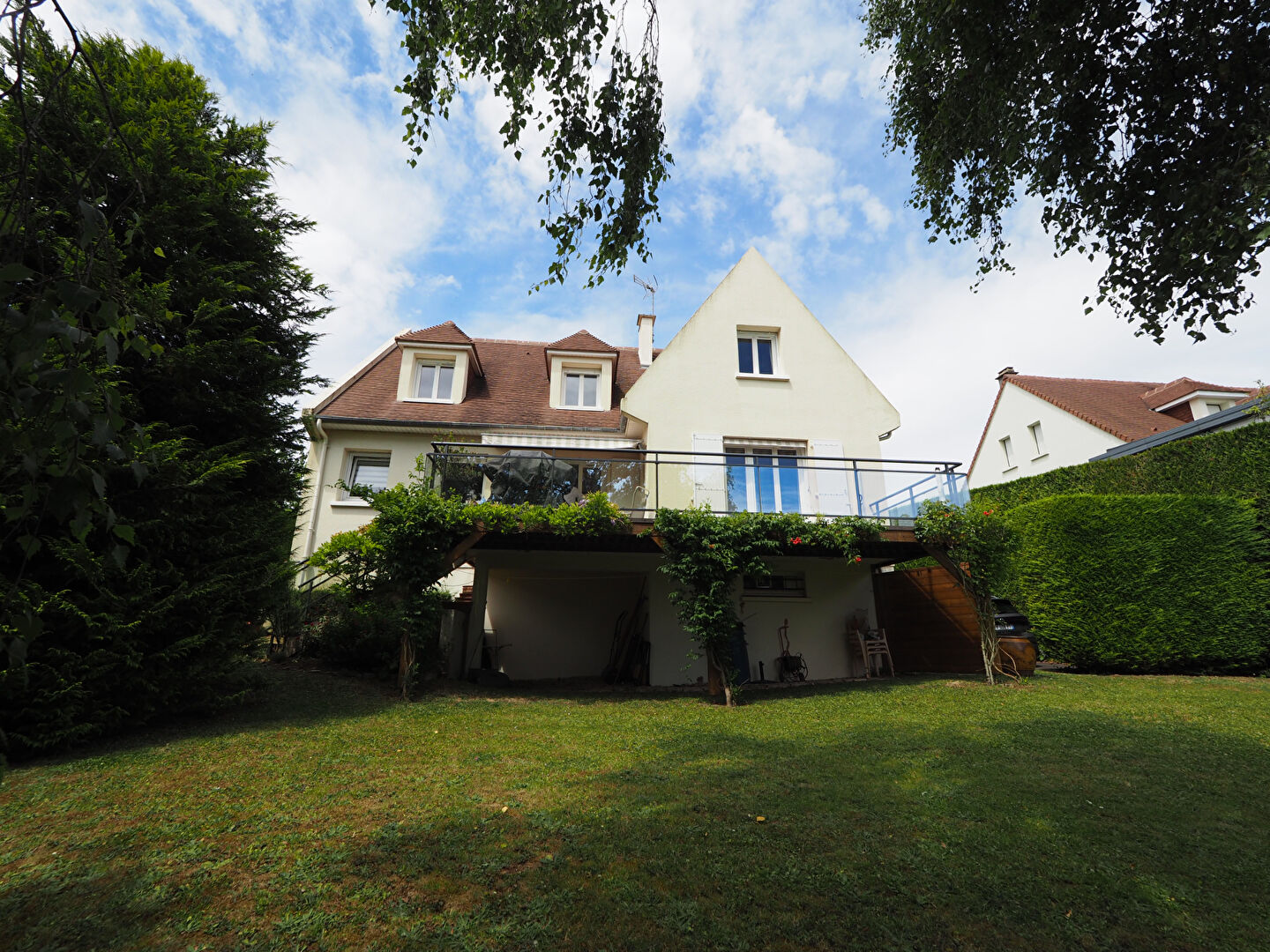 Maison 6 pièces - 147m²