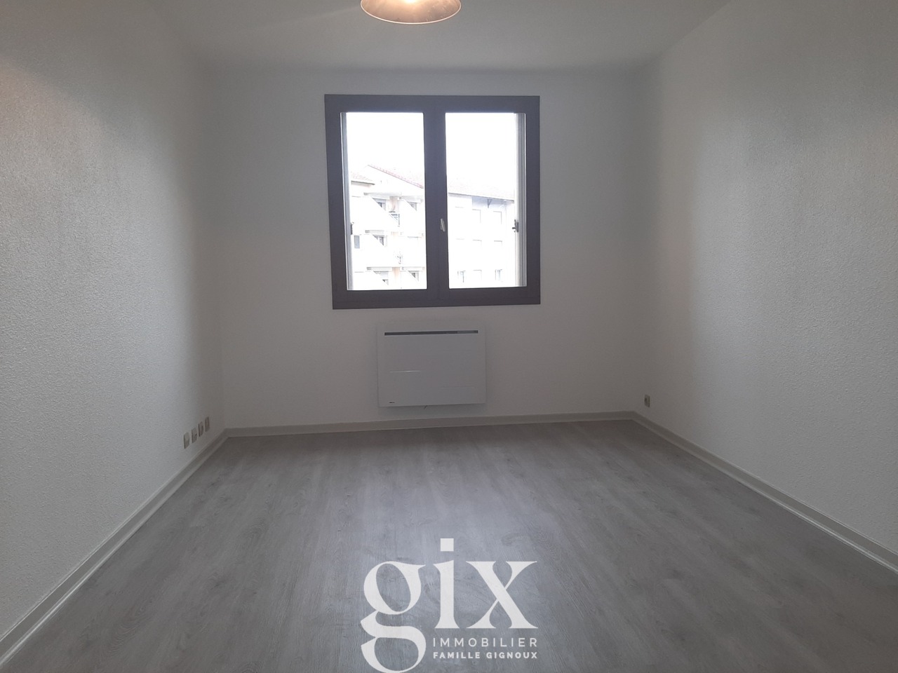 Appartement 1 pièce - 18m² - GRENOBLE