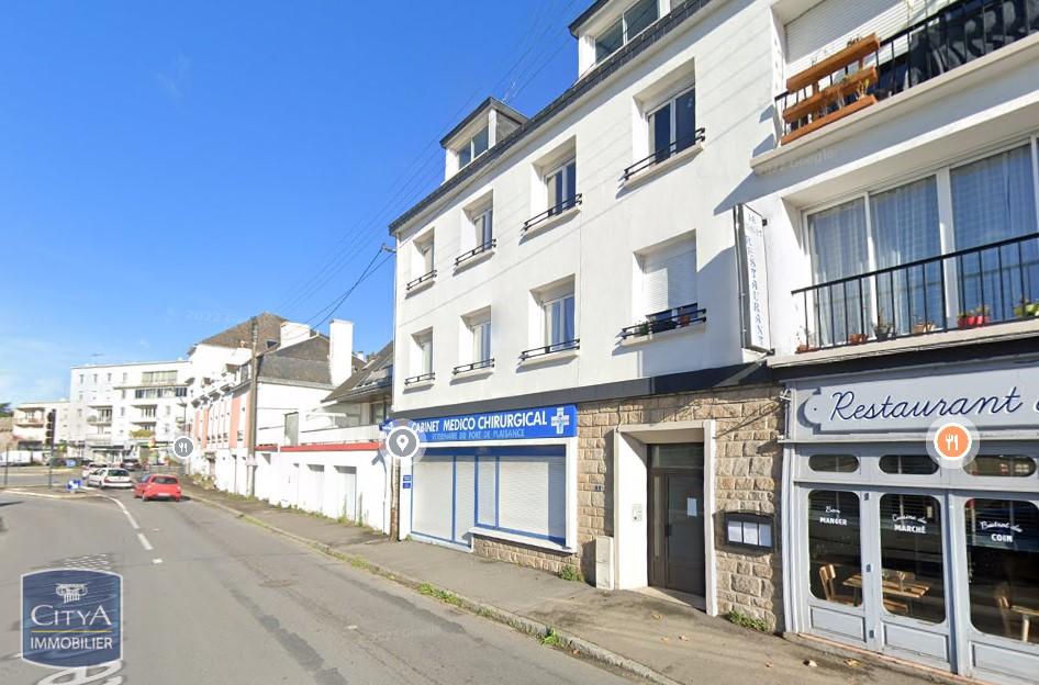 Local Professionnel  - 106m² - HENNEBONT