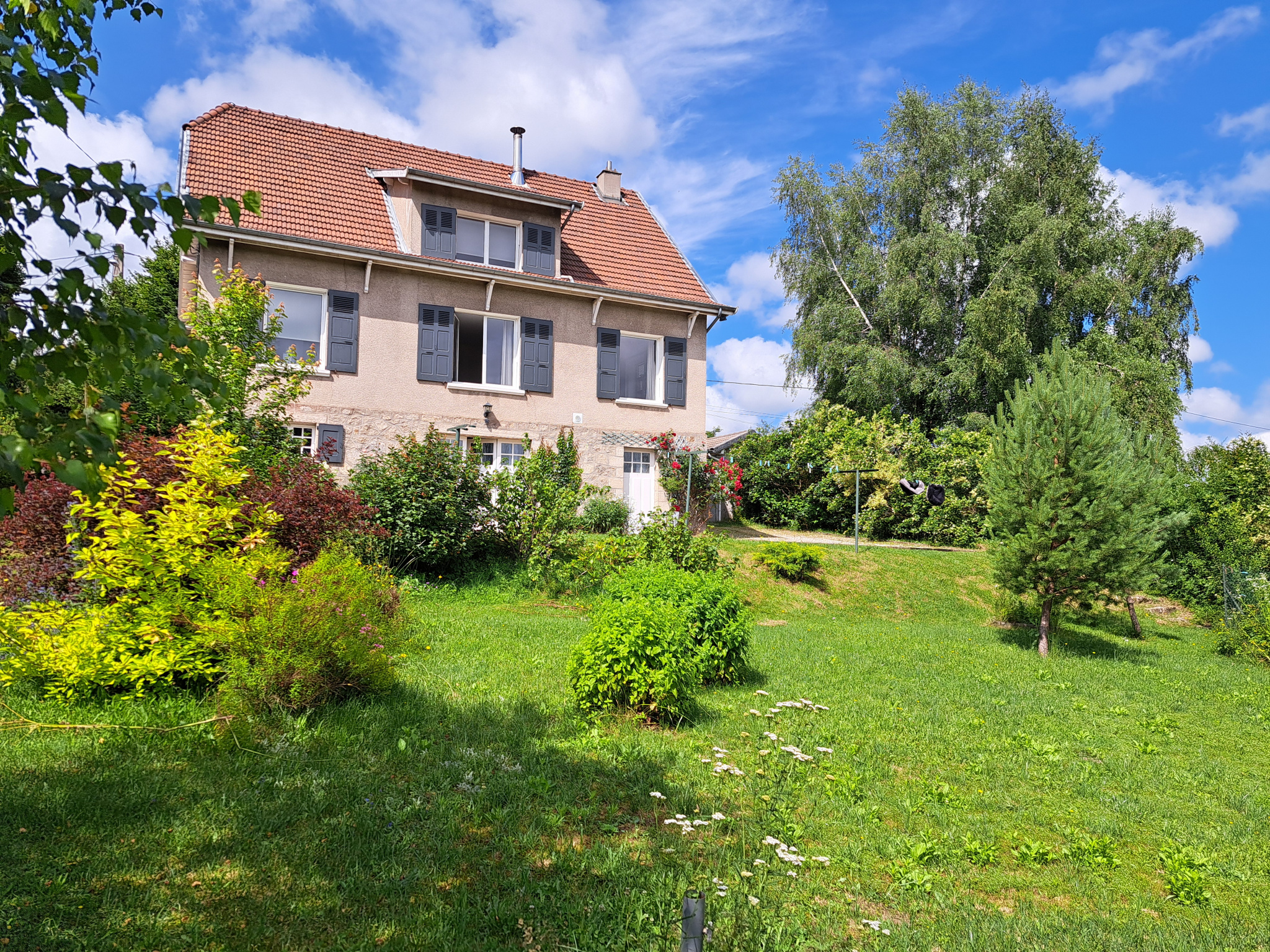 Maison 6 pièces - 187m² - LE CHAMBON SUR LIGNON